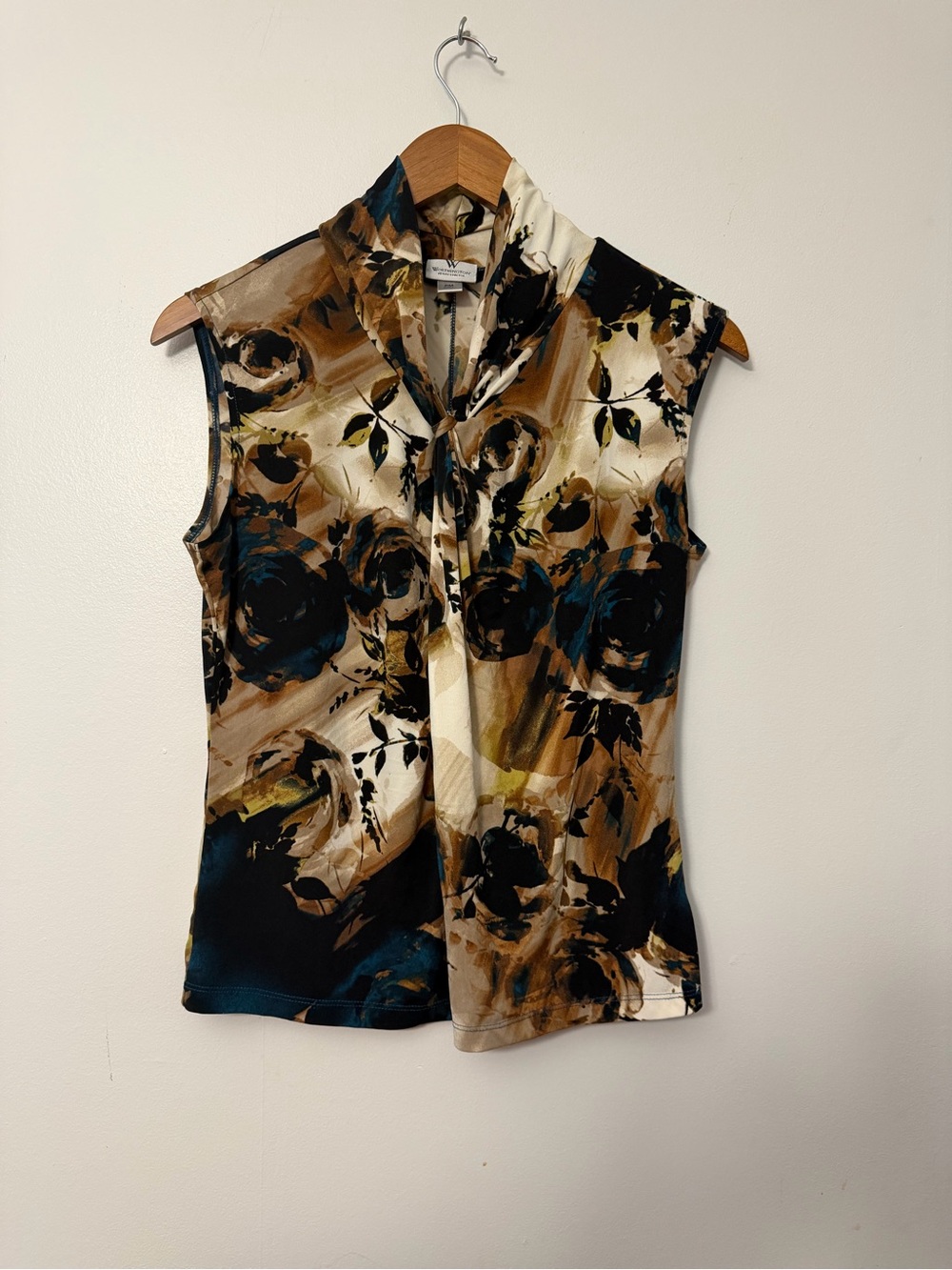 Worthington Sleeveless Mock Neck Floral Print Top